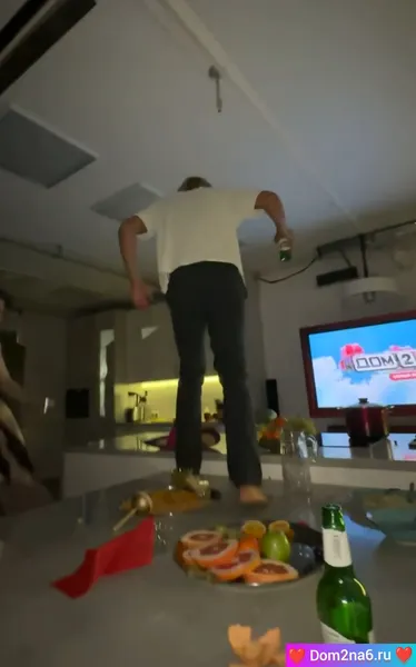 На Доме-2 гуляют и веселятся без остановки! На Доме-2 гуляют и веселятся без остановки!