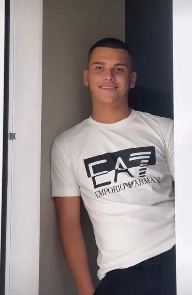 Новый участник дом 2