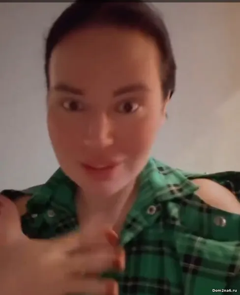 Саша Черно поделилась тревожной информацией: ее молодой человек угрожа