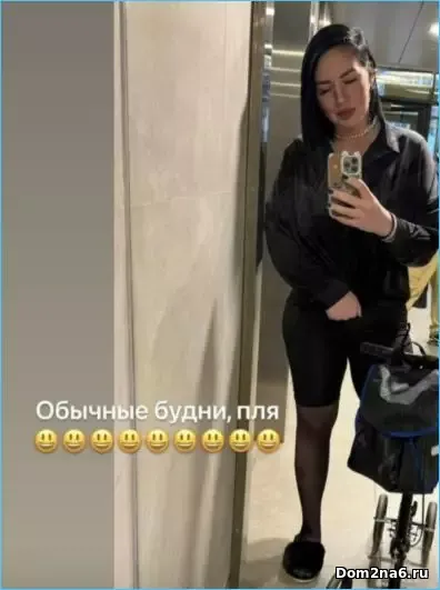Стефан по‑прежнему ждёт визита мамы — но Александра Черно всё никак не доберётся до сына.